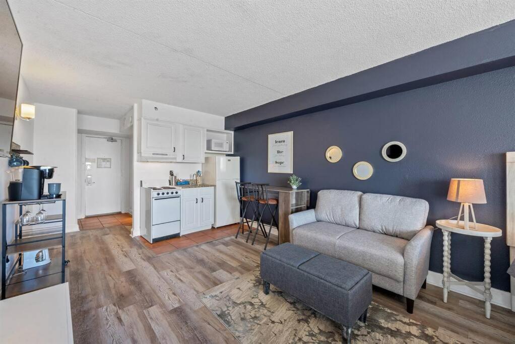 Oceanfront Sea Mist Home With Beautiful Views マートルビーチ エクステリア 写真