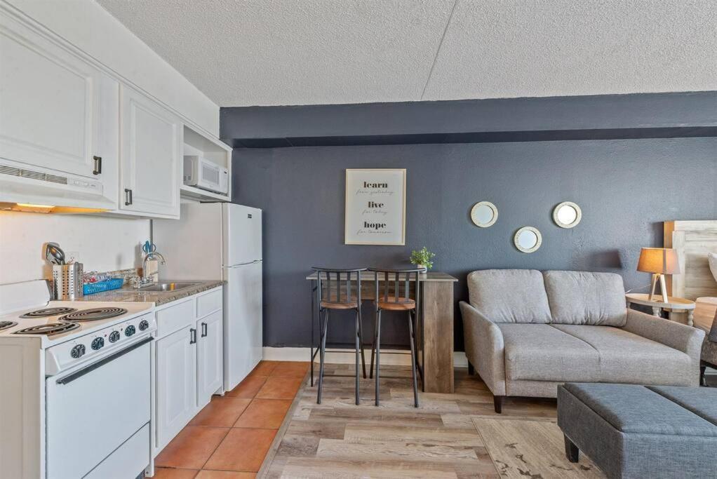 Oceanfront Sea Mist Home With Beautiful Views マートルビーチ エクステリア 写真